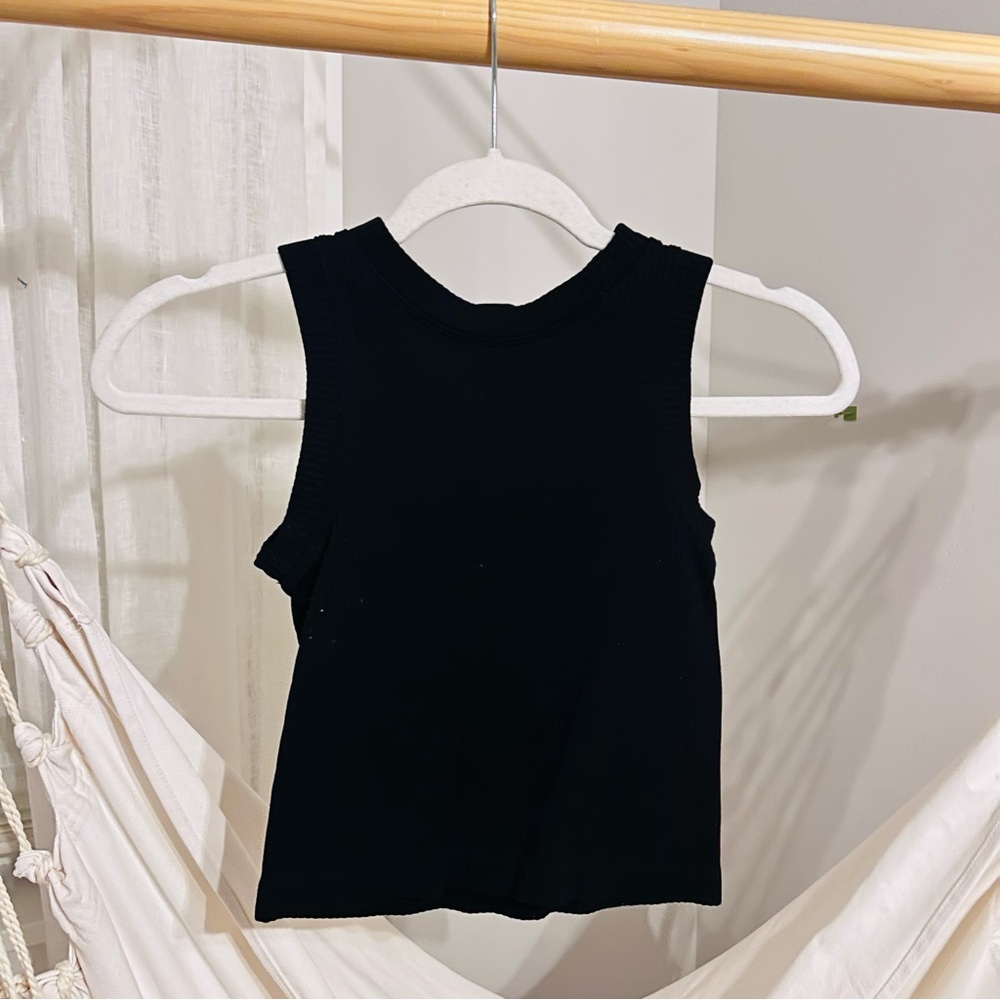 Aura Black Sleeveless Top